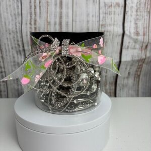 Mystery Treasure 12 oz Jar - Lot 0242